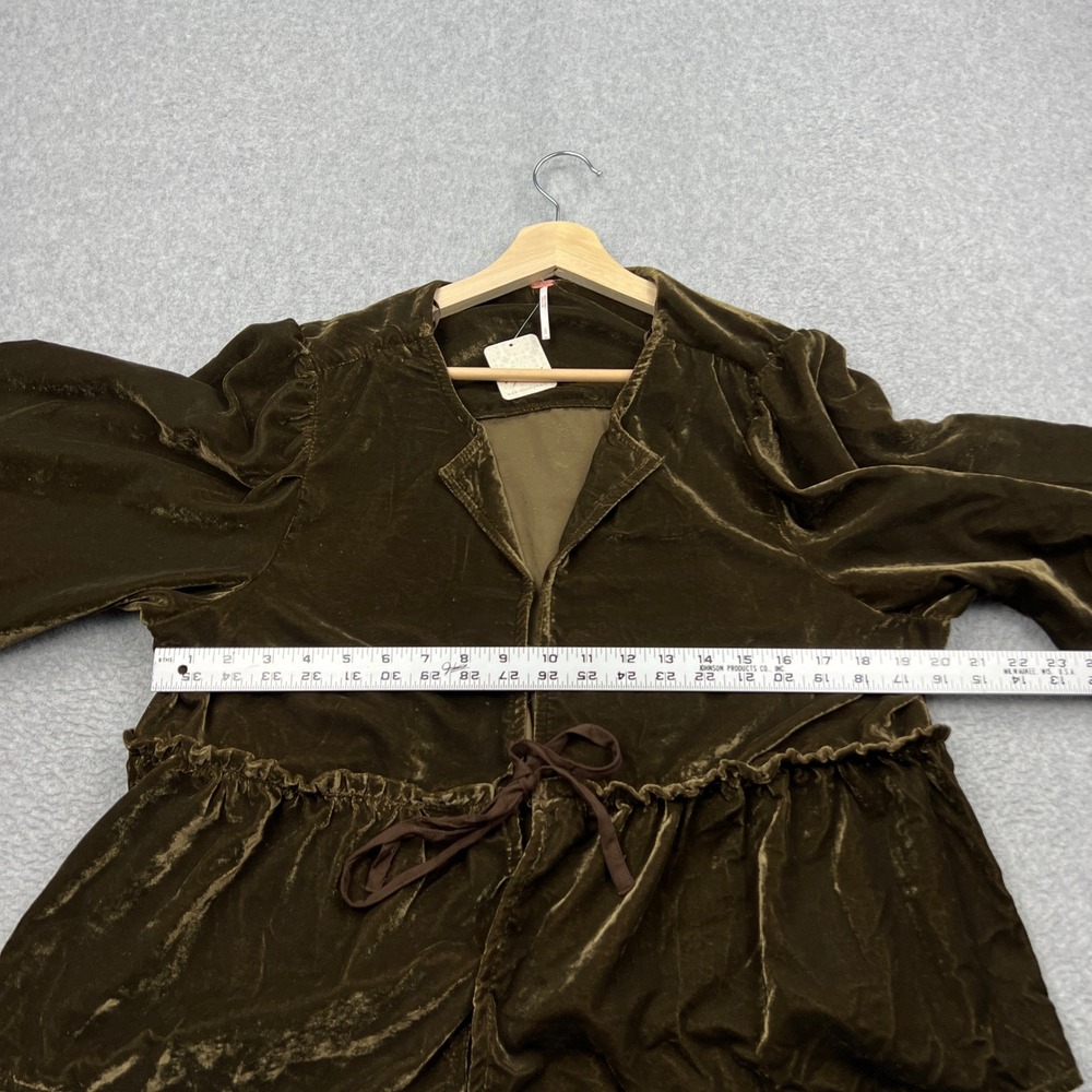 NEW Free People Brunch Babe Velvet Blouse Women Large Brown Bear Tie Front Boho - Picture 4 of 12
